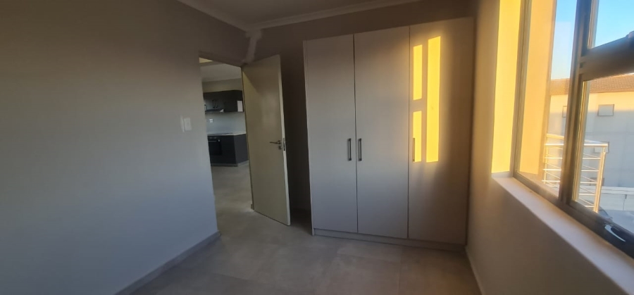 2 Bedroom Property for Sale in Parklands East Western Cape